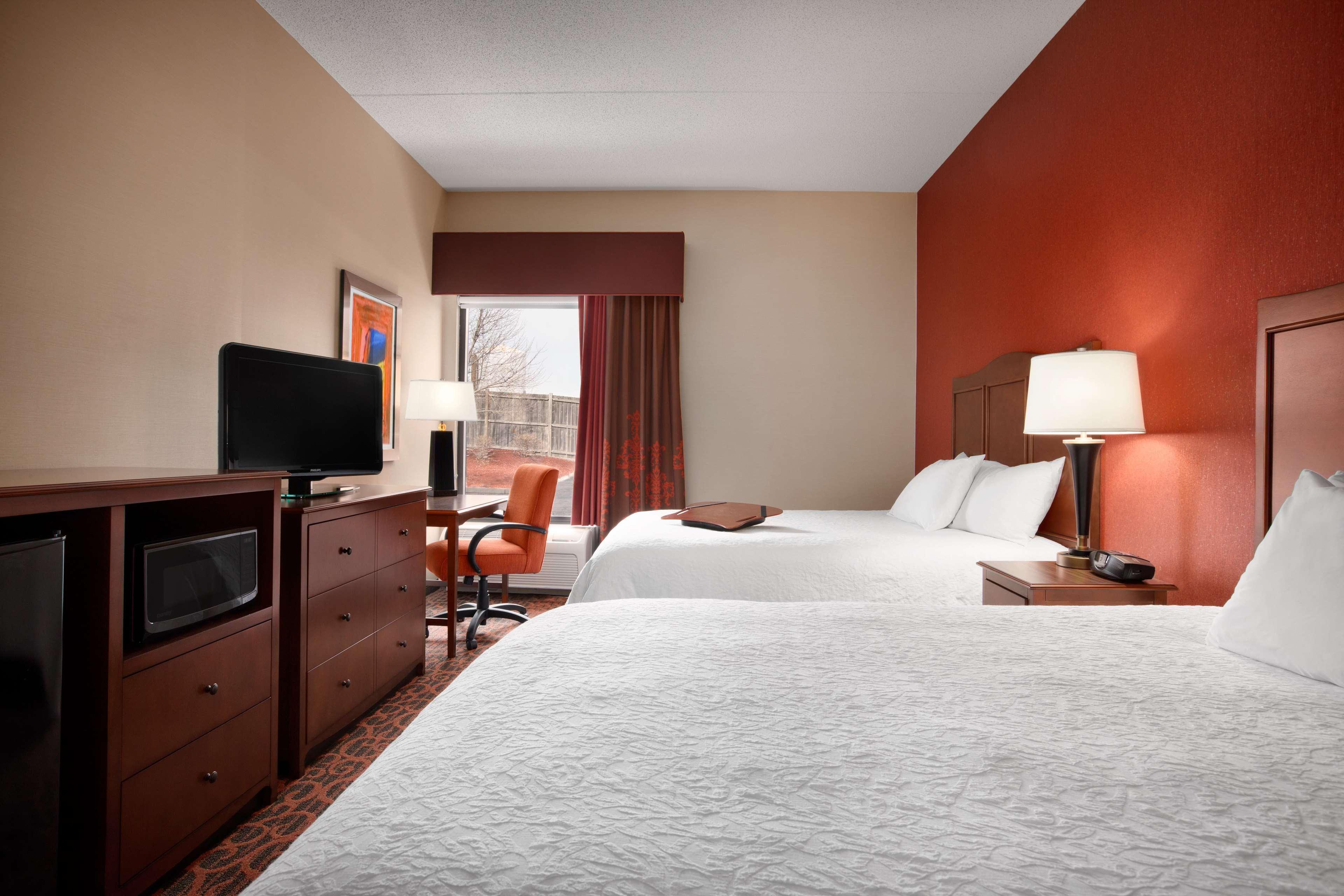 Hampton Inn Boston/Braintree Exterior photo